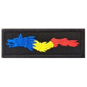 Ecuson Lup Dacic Tricolor, Negru